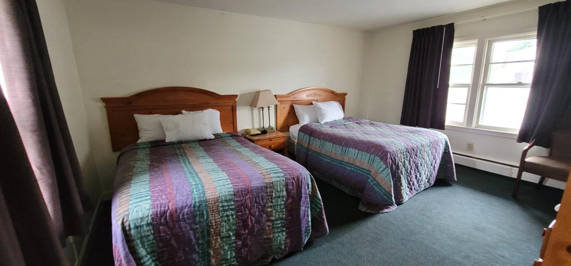 Town & Country Inn Сиконк Экстерьер фото