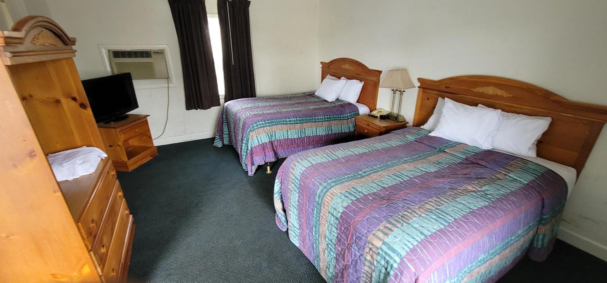 Town & Country Inn Сиконк Экстерьер фото