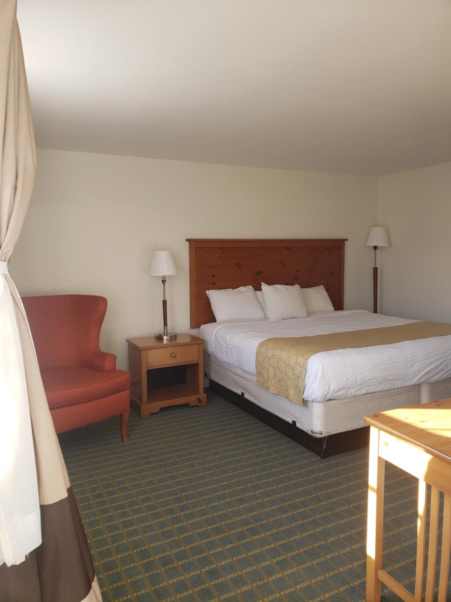 Town & Country Inn Сиконк Экстерьер фото
