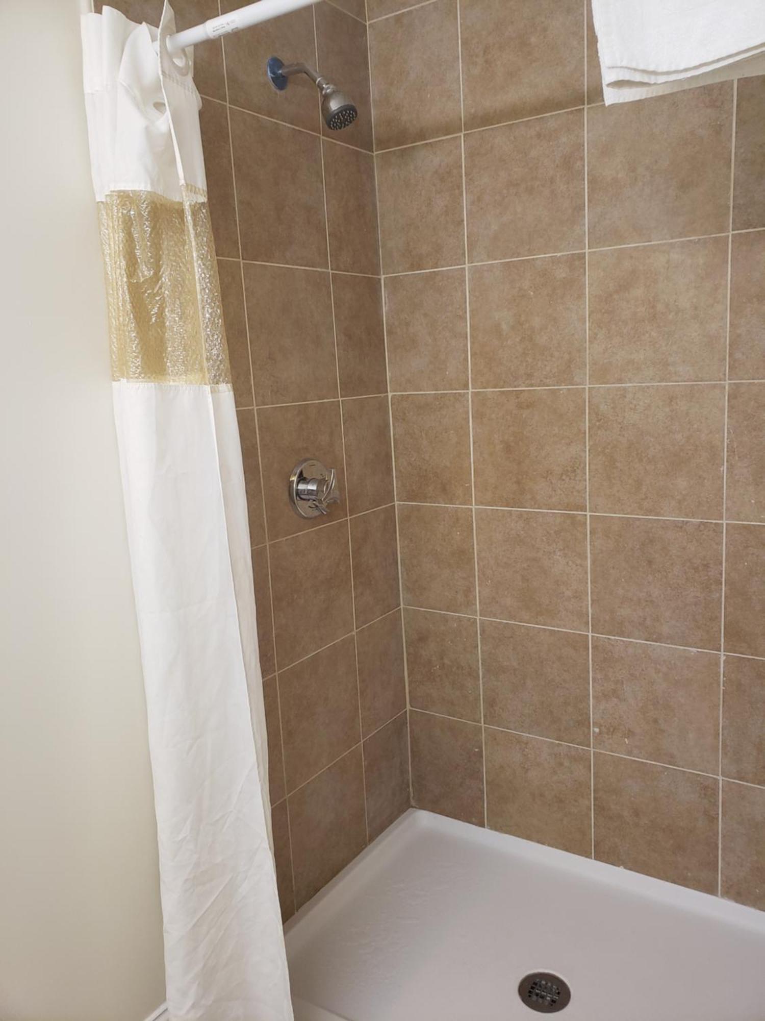 Town & Country Inn Сиконк Экстерьер фото